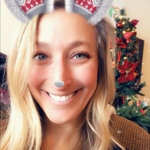 Meet your Posher, Lindsey